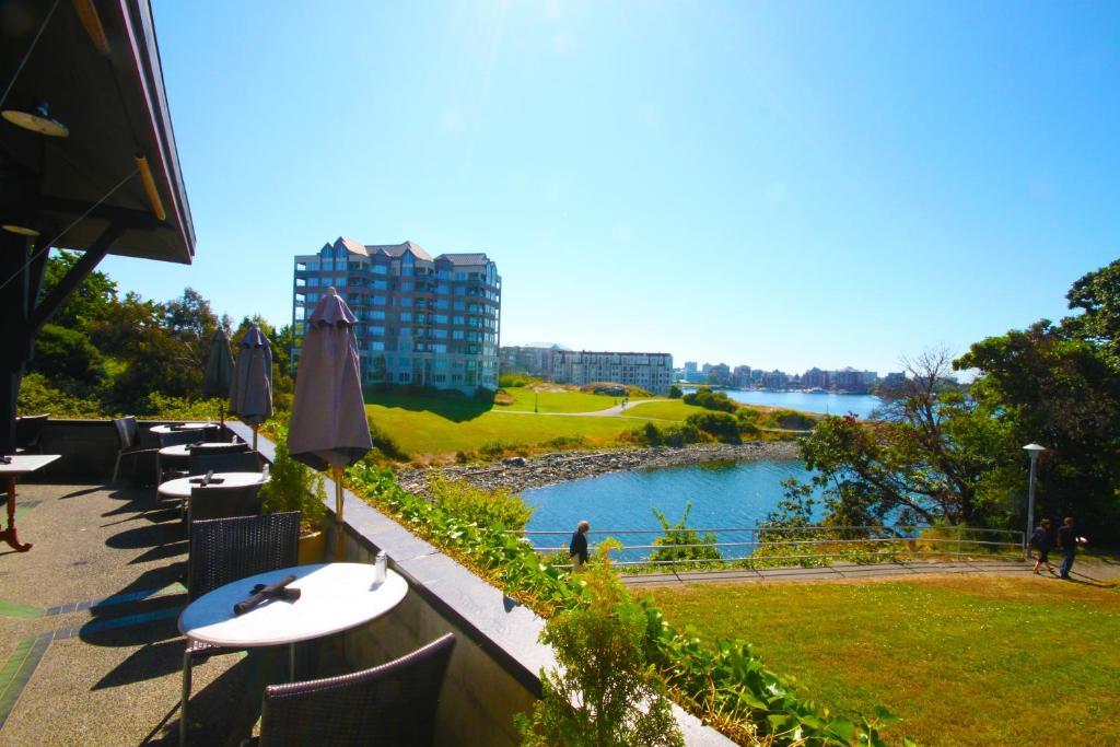 Spinnakers Gastro Brewpub&GuestHouses Victoria Exterior foto