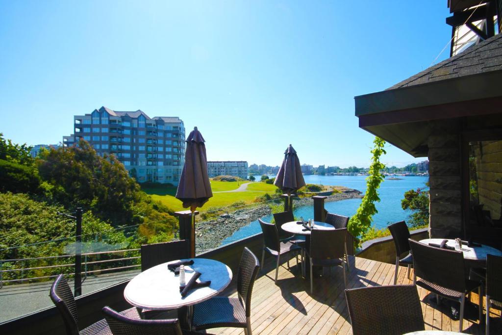 Spinnakers Gastro Brewpub&GuestHouses Victoria Exterior foto